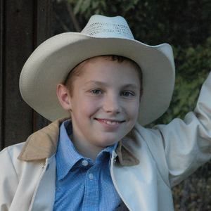 Meet your Posher, Stuart